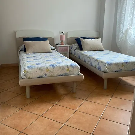 Eden. La Casa Di Claudia Ronciglione (Viterbo)
