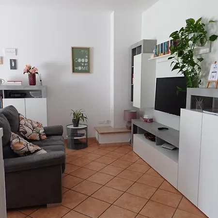 Eden. La Casa Di Claudia Apartment Ronciglione (Viterbo)